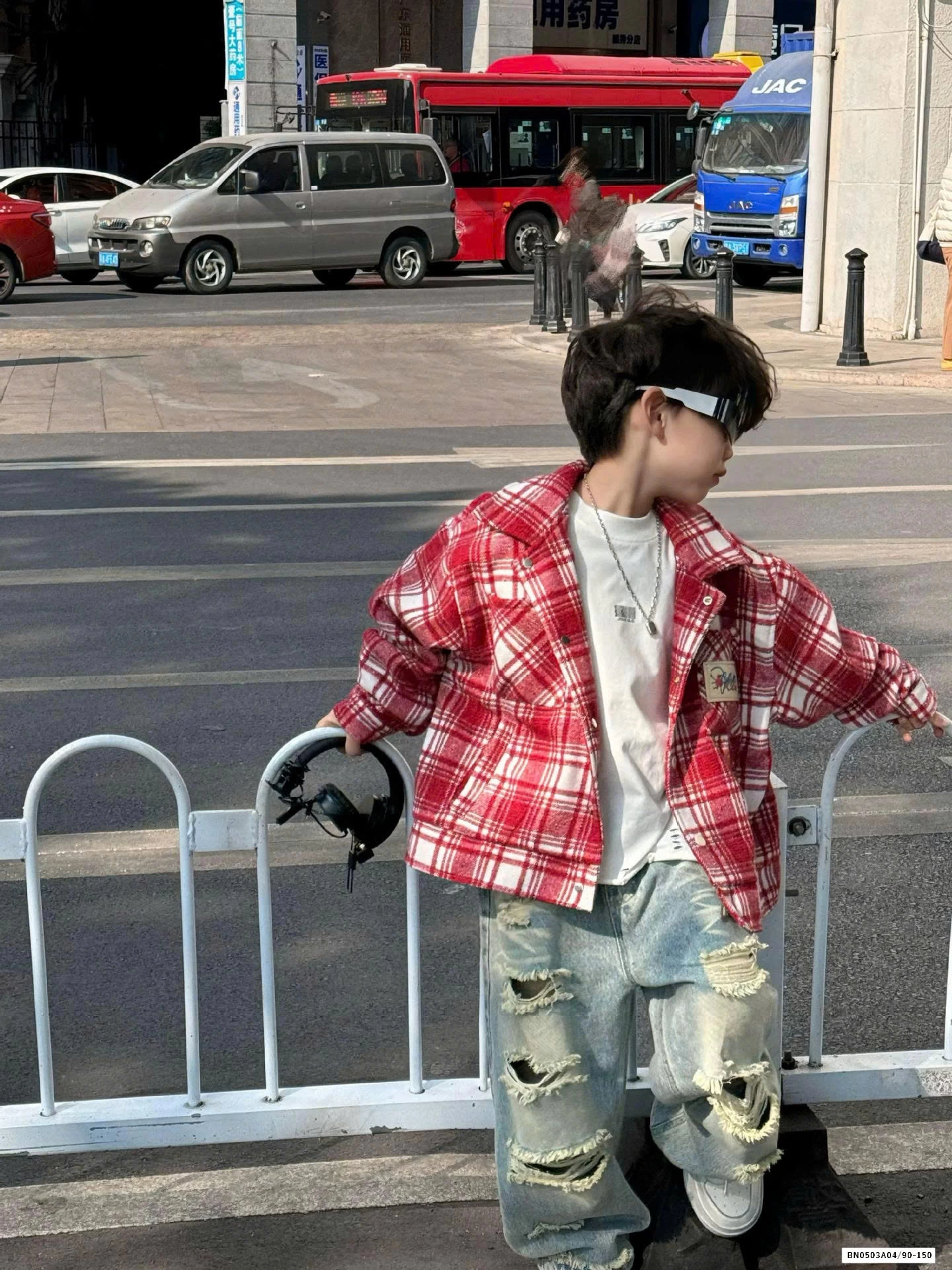 KHOÁC CARO ĐỎ CỔ VEST