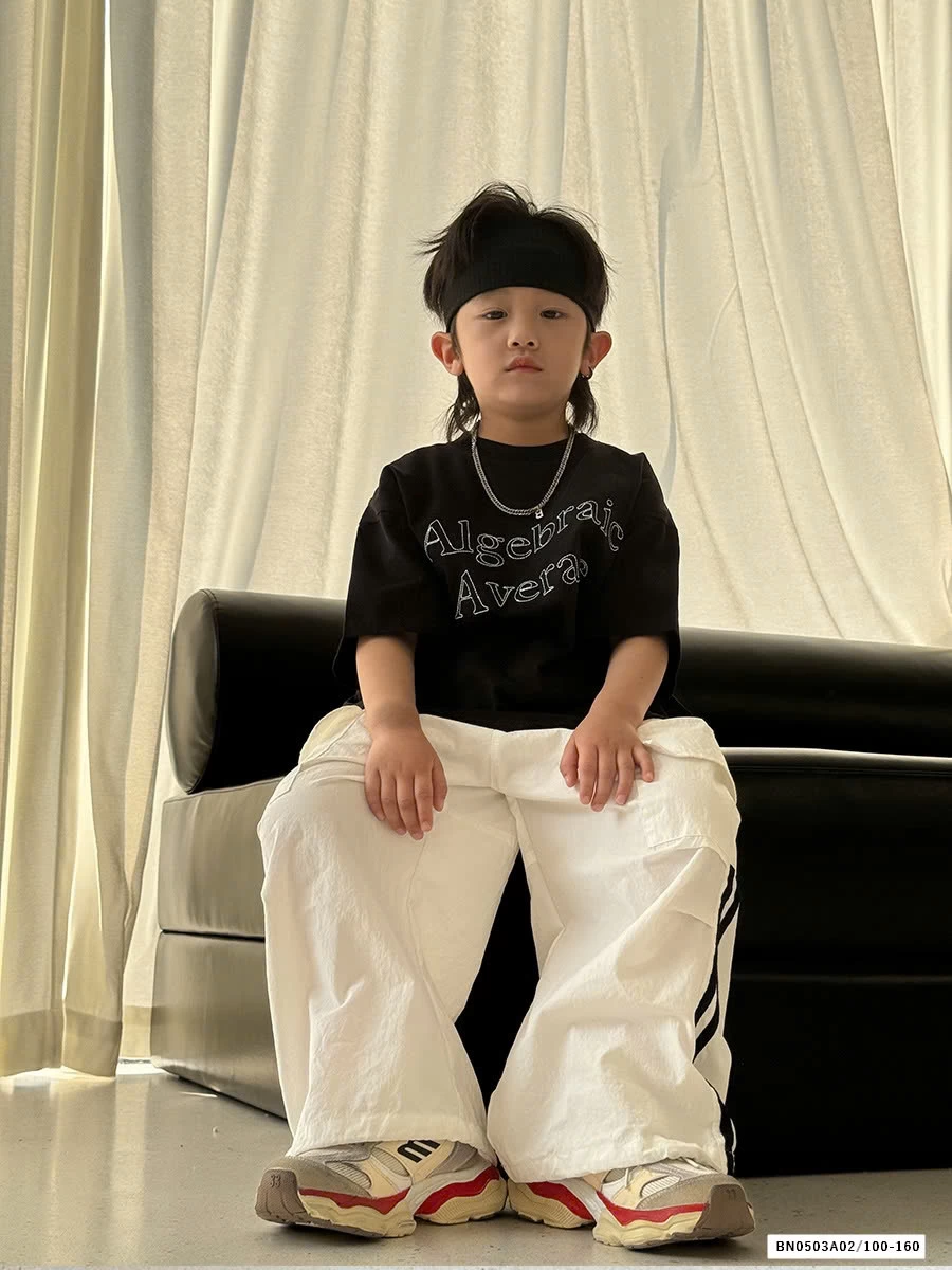 ÁO THUN THÊU CHỮ