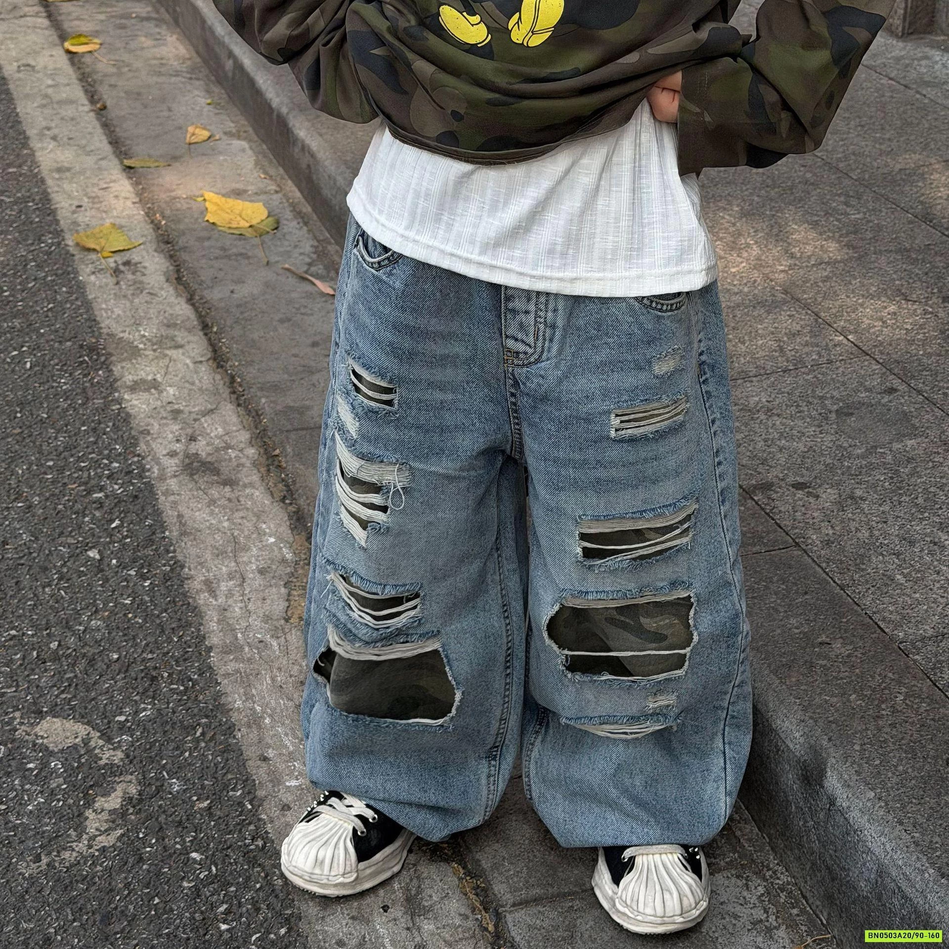 JEANS SUÔNG RÁCH VÁ GỐI FANSHU