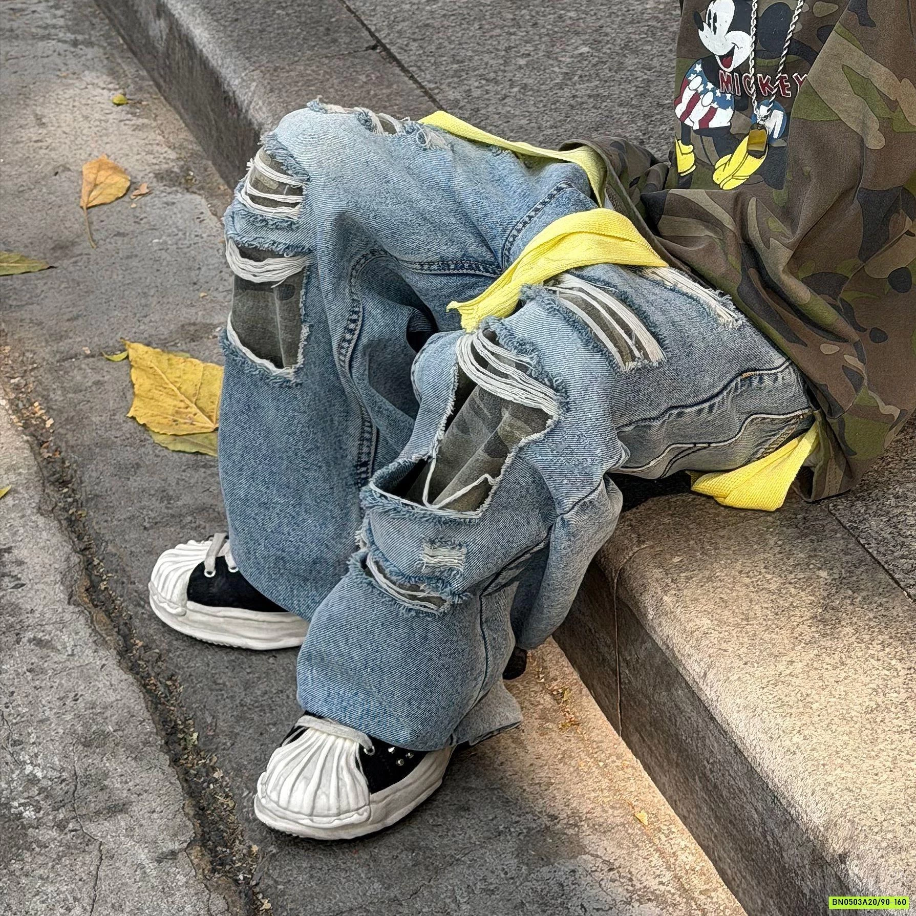 JEANS SUÔNG RÁCH VÁ GỐI FANSHU