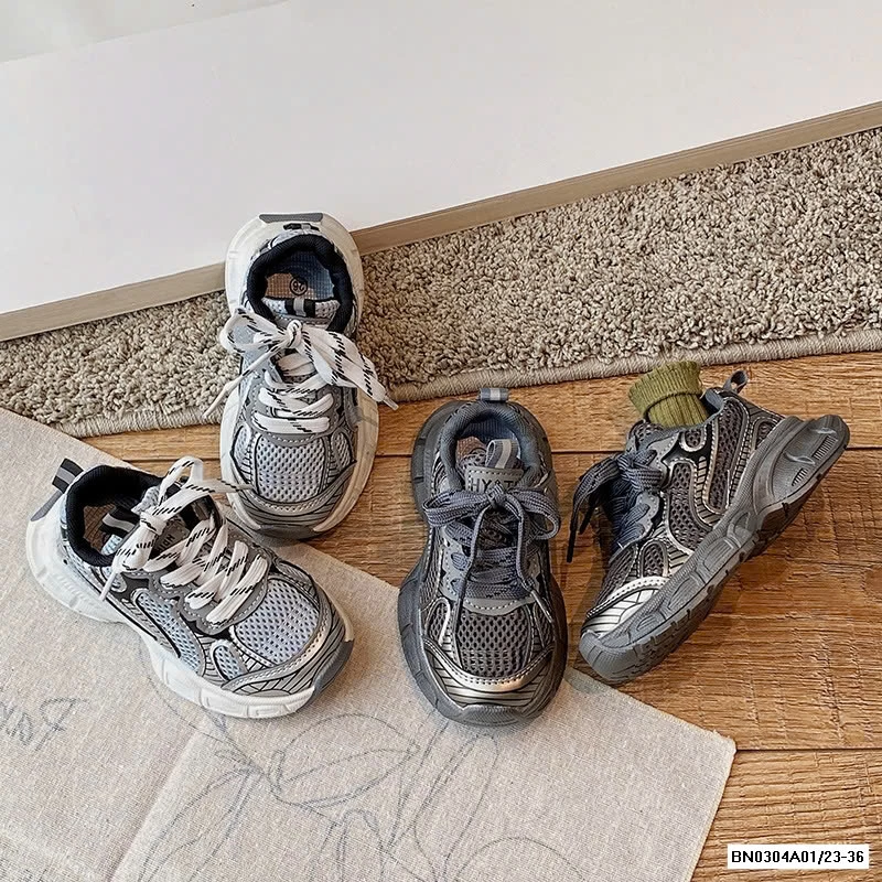 GIÀY THỂ THAO THOÁNG KHÍ CÁ TÍNH