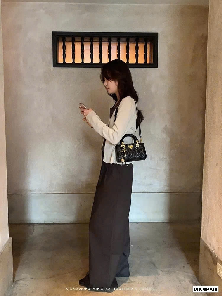 TÚI CHIO2ND TAG PRADA