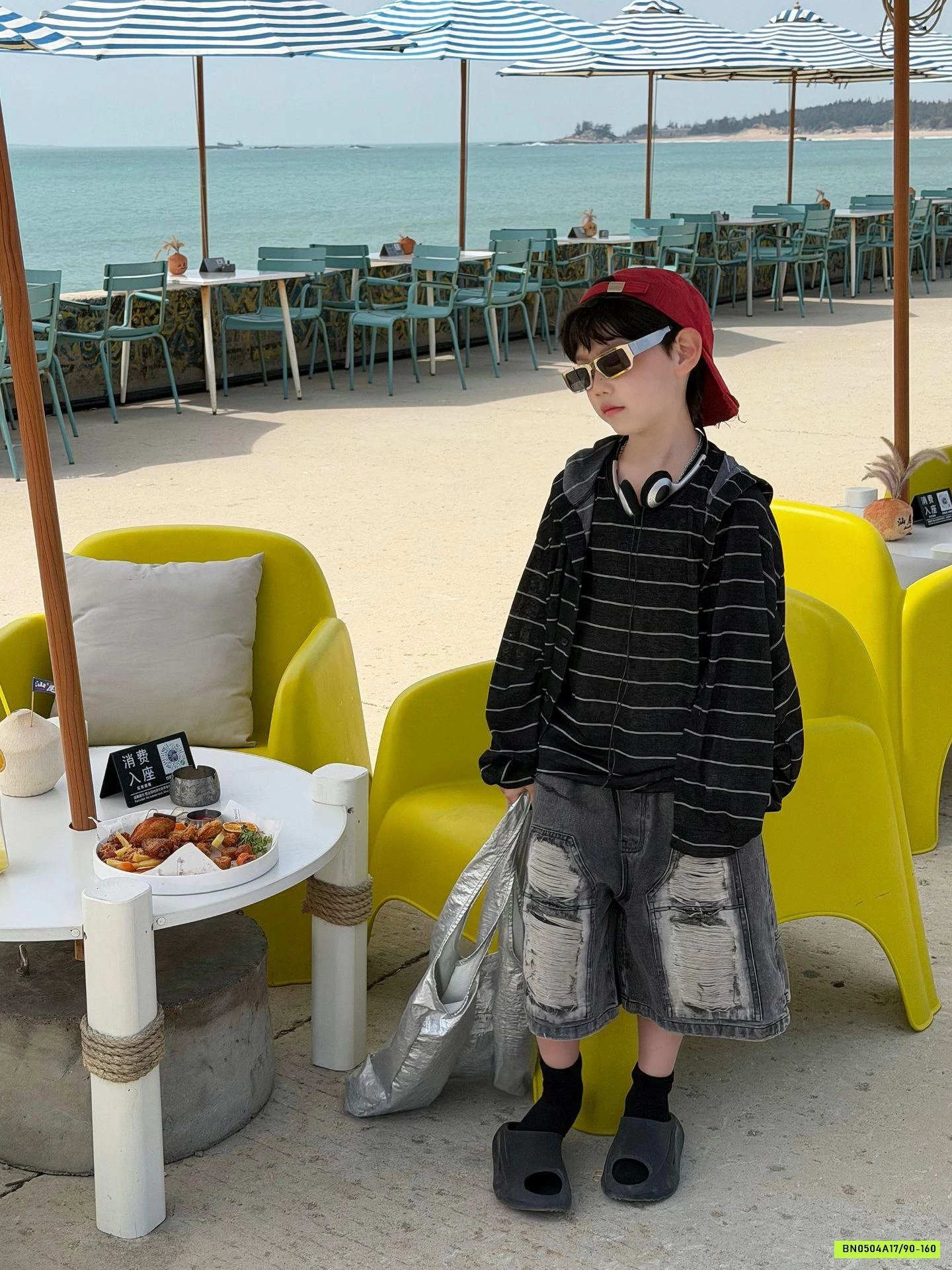 SHORT JEANS RÁCH GỐI FANSHU