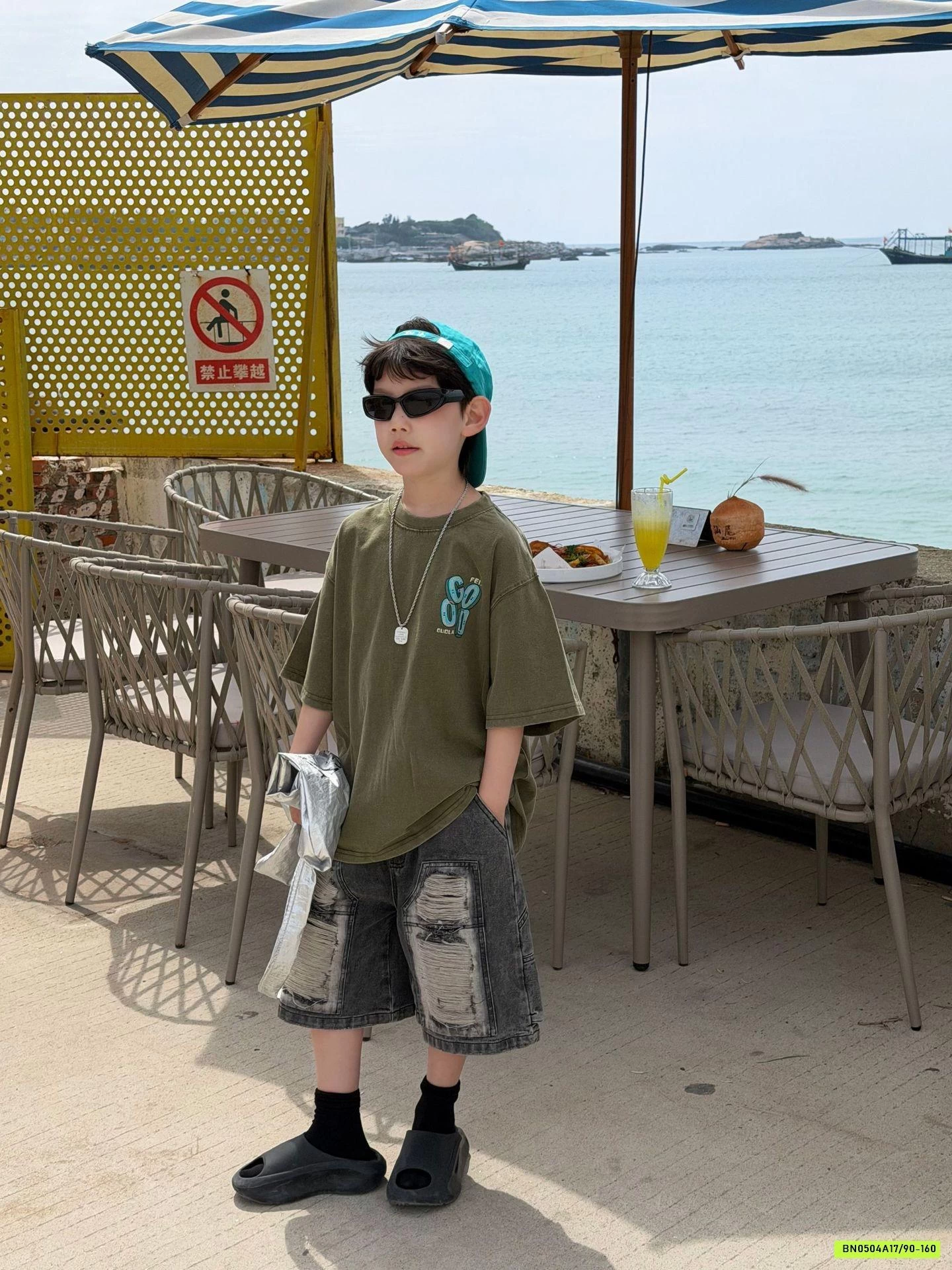 SHORT JEANS RÁCH GỐI FANSHU