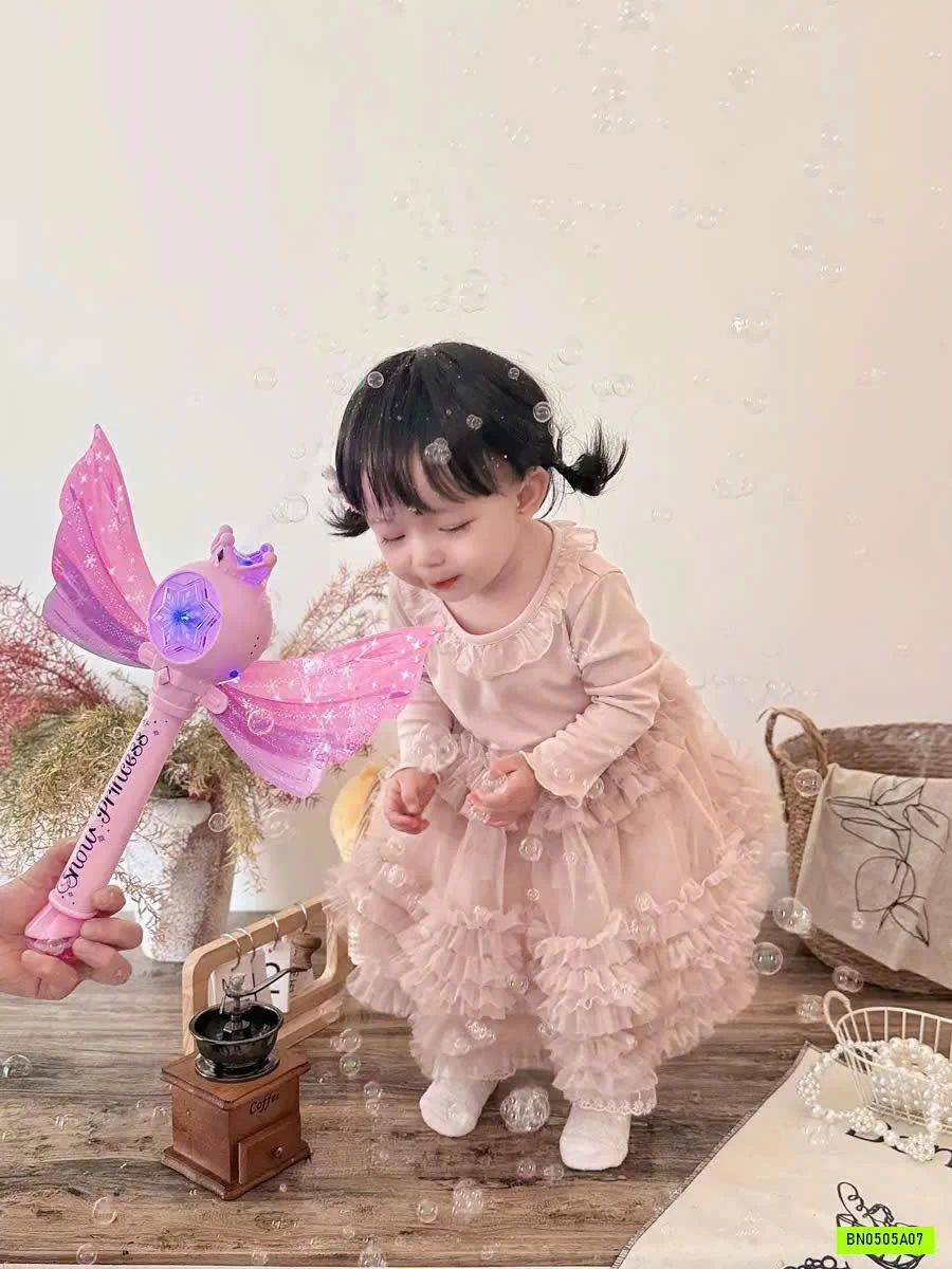 GẬY PHUN BONG BÓNG XÀ PHÒNG CÔNG CHÚA CÁNH TIÊN