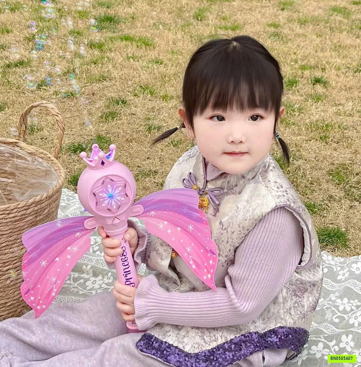 GẬY PHUN BONG BÓNG XÀ PHÒNG CÔNG CHÚA CÁNH TIÊN