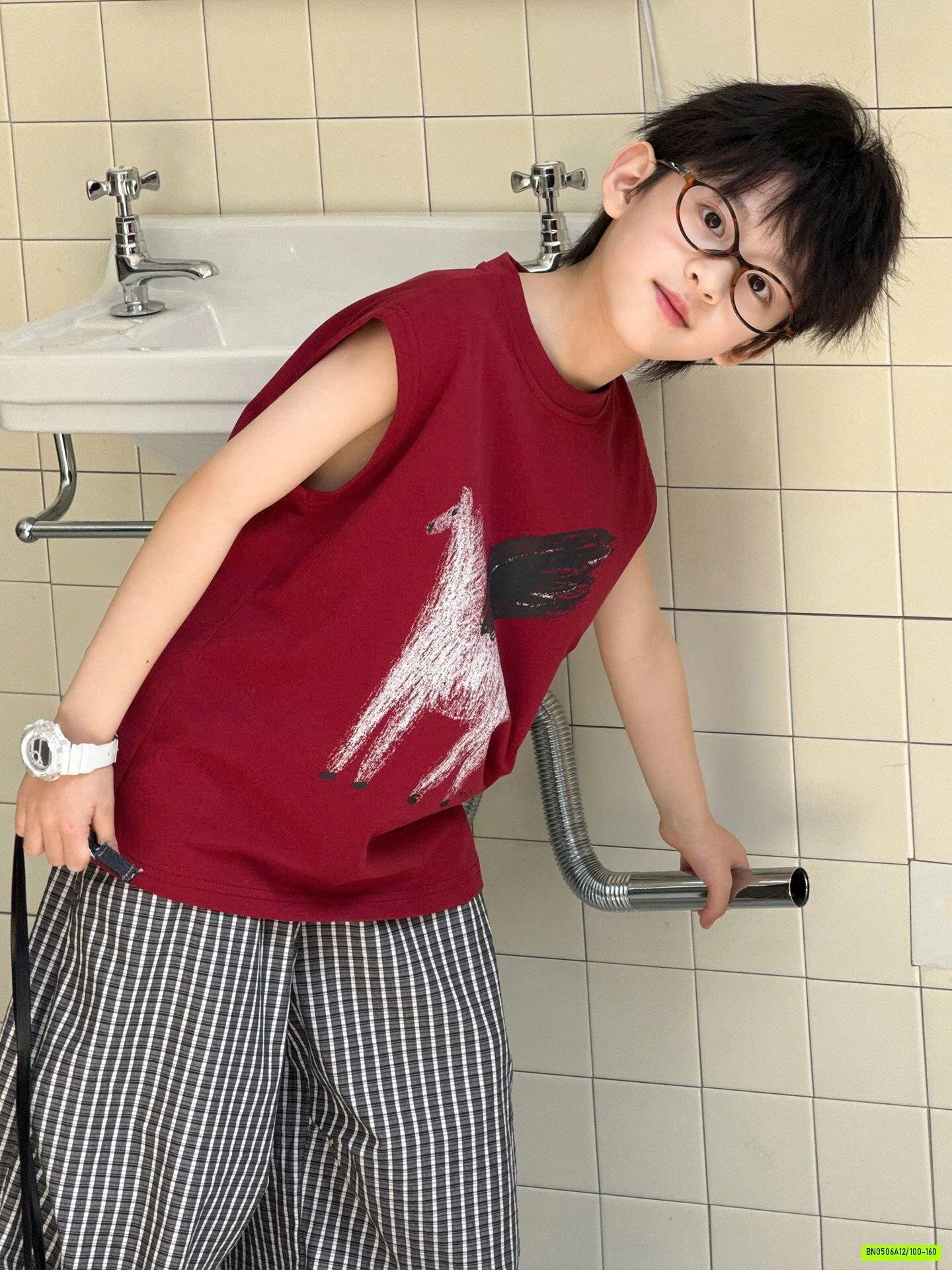 TANKTOP ĐỎ IN NGỰA