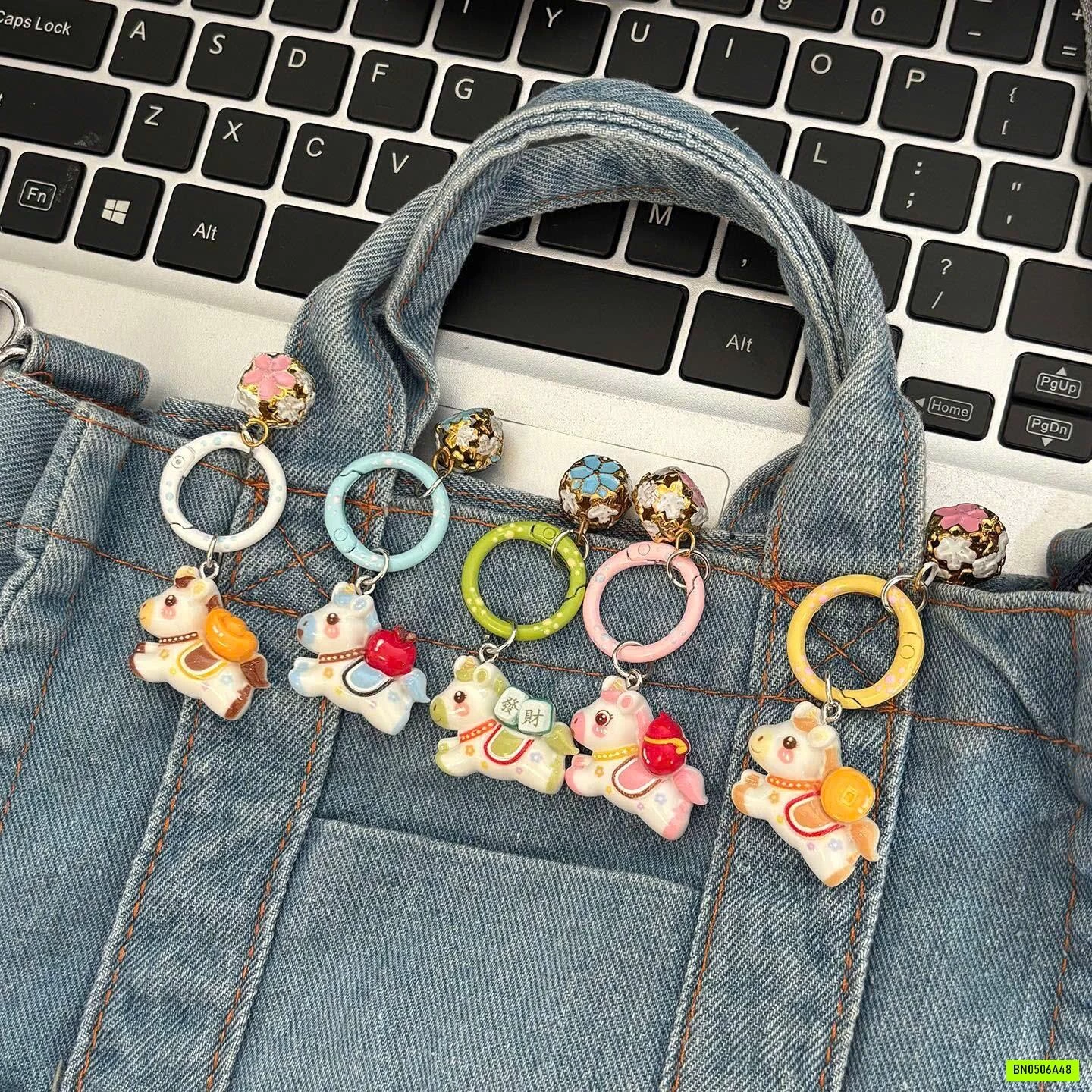 SET 5 MÓC TREO CHÚ NGỰA