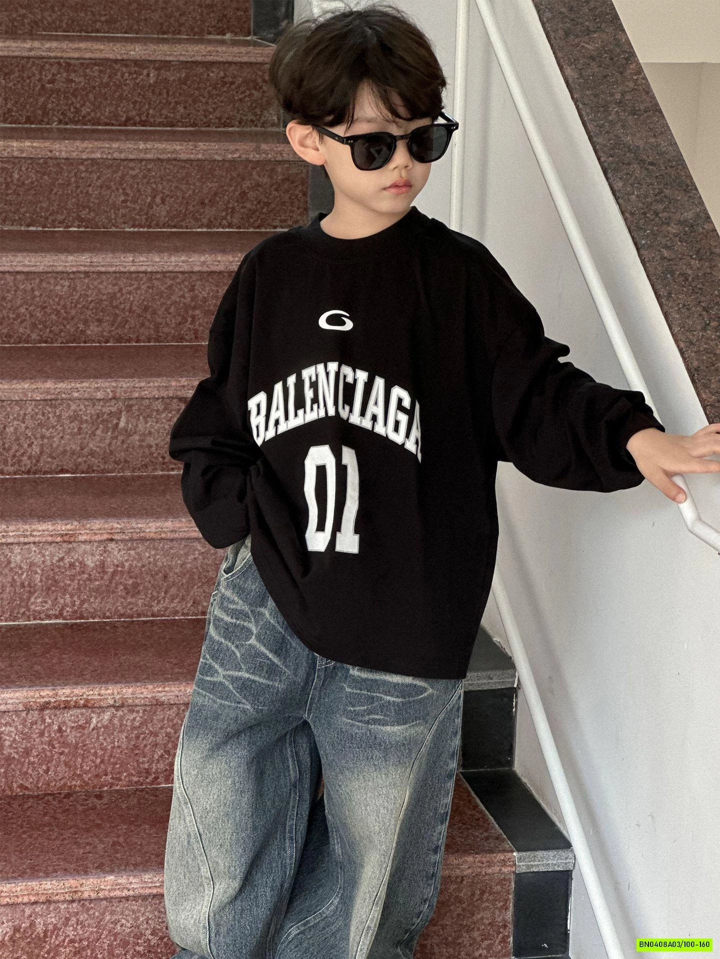 ÁO THUN ĐEN SỐ 01