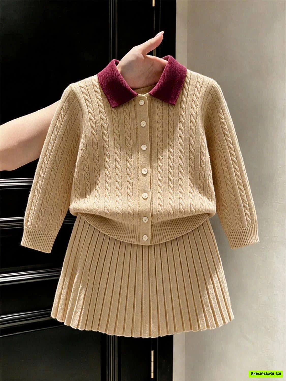SÉT ĐẦM LEN 2 CHI TIẾT