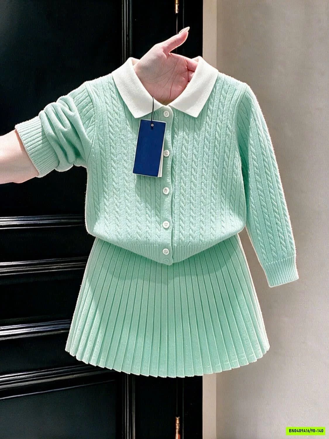 SÉT ĐẦM LEN 2 CHI TIẾT
