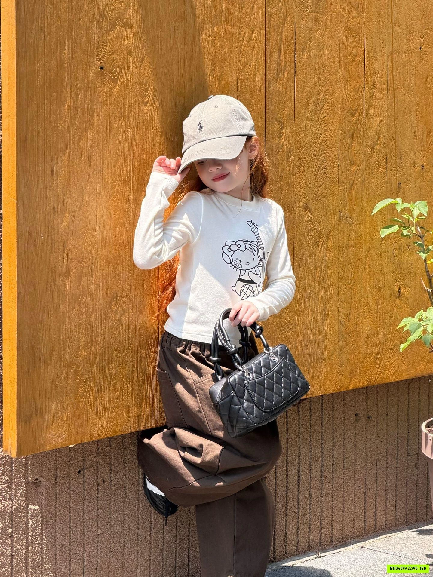 THUN CROPTOP KITTY LANMOMO