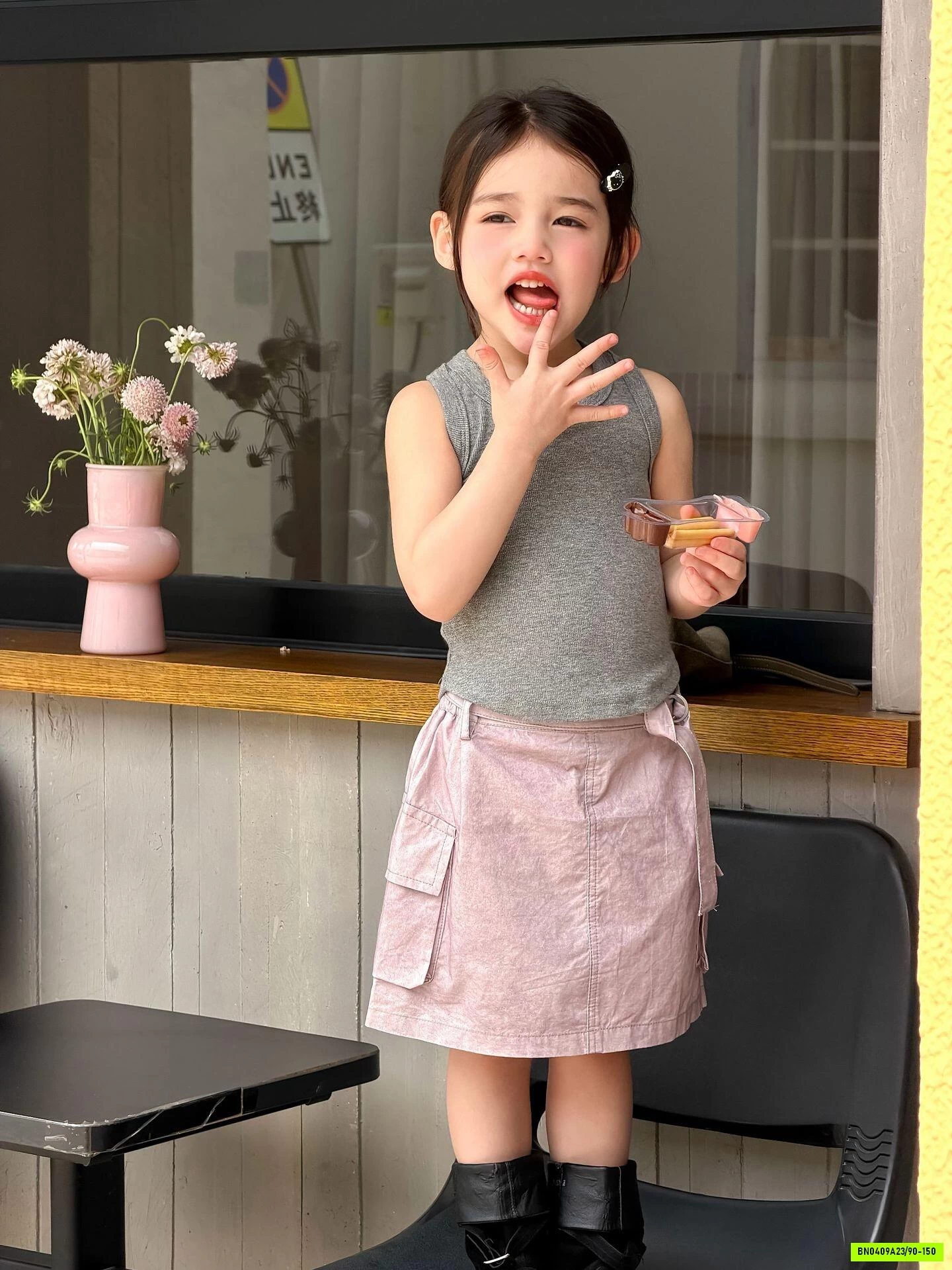 ÁO THUN GÂN SÁT NÁCH KHOÉT LƯNG LANMOMO