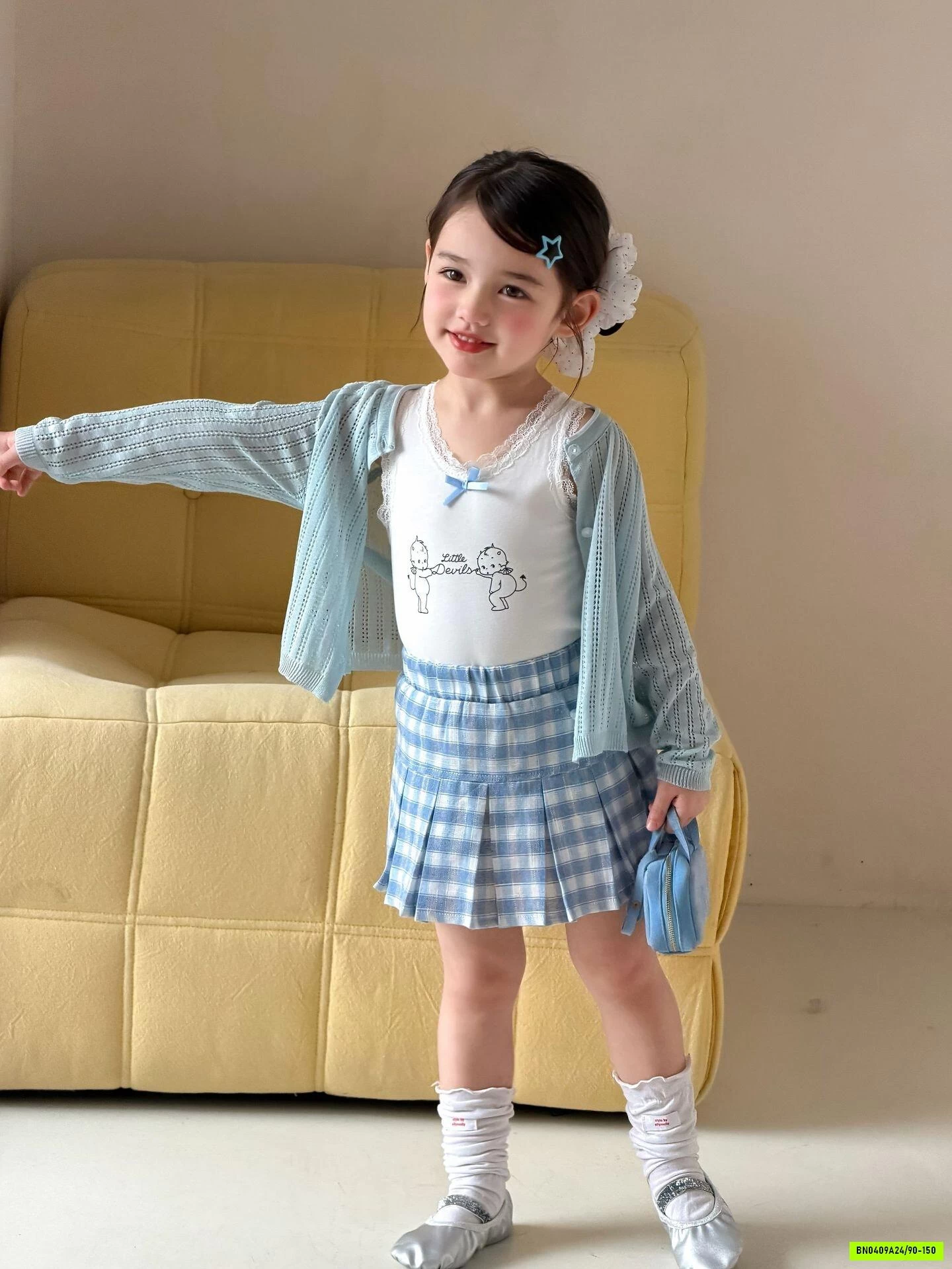 CARDIGAN LƯỚI XANH LANMOMO