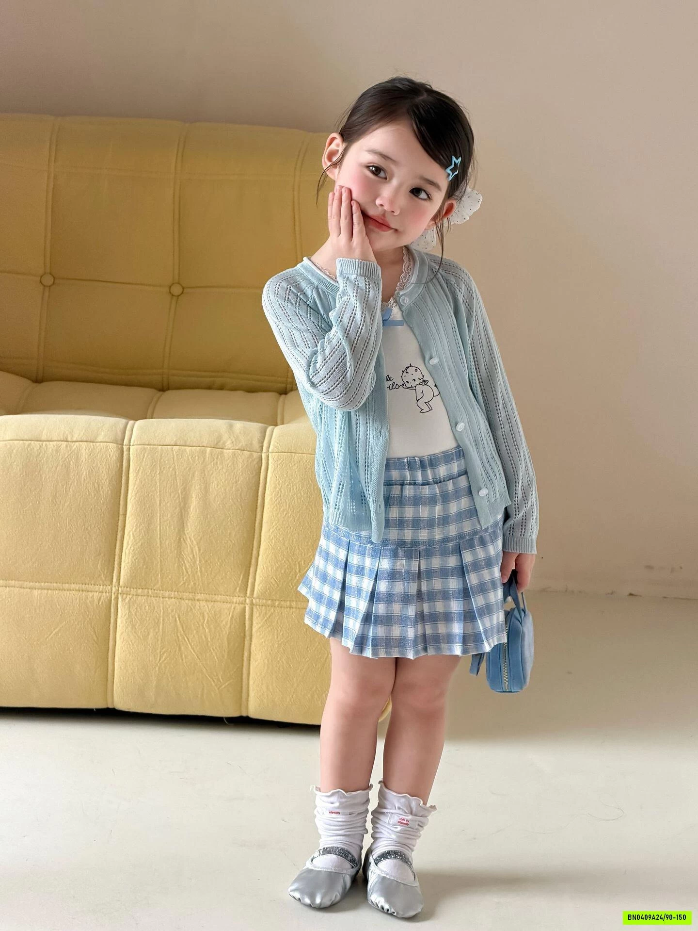 CARDIGAN LƯỚI XANH LANMOMO