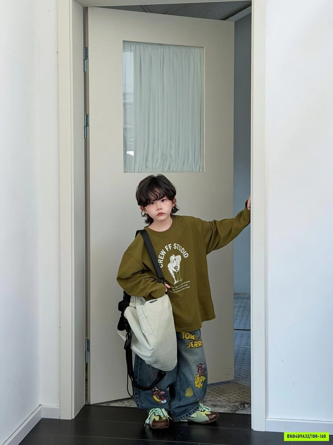 ÁO XANH OLIVE MIX JEANS CHUỘT JERRY