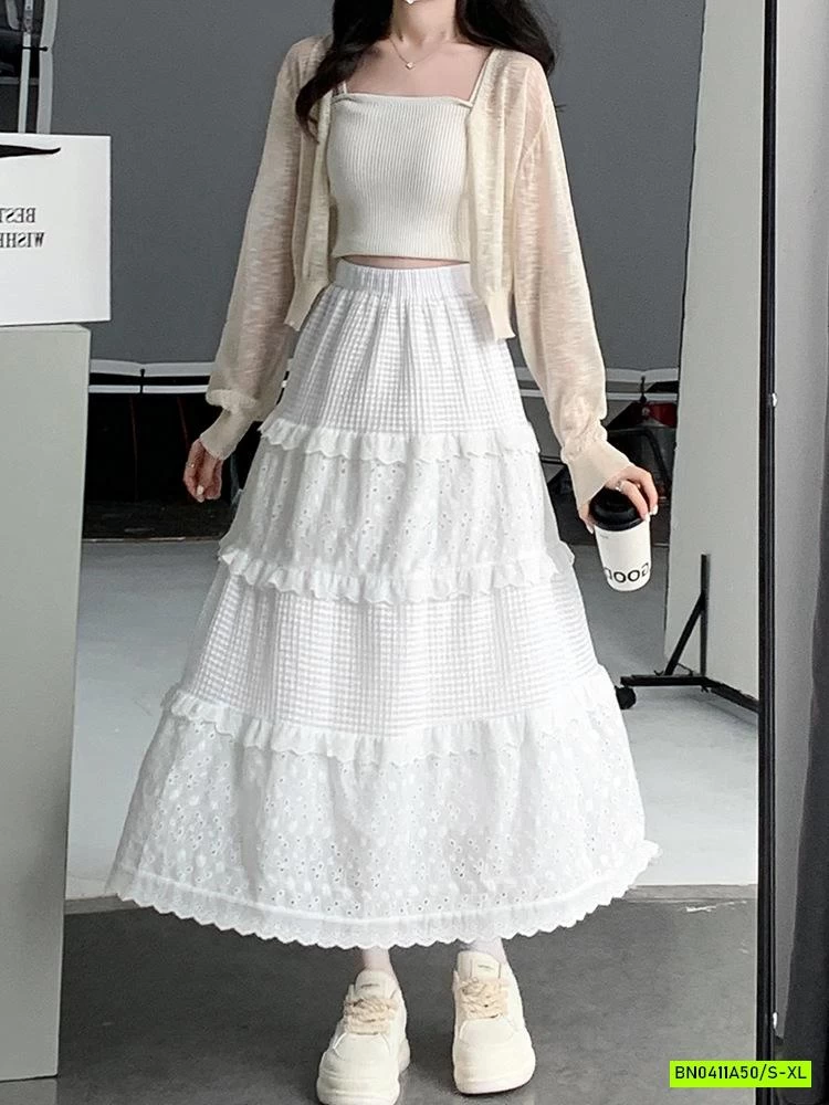 CHÂN VÁY MAXI TRẮNG THÊU NỔI