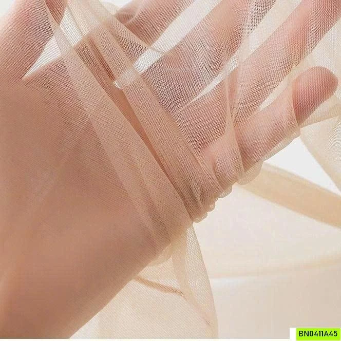 QUẦN TẤT GIẤY TÀNG HÌNH