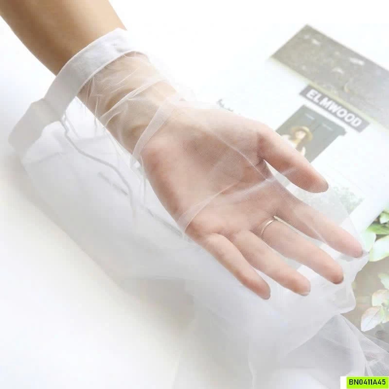 QUẦN TẤT GIẤY TÀNG HÌNH