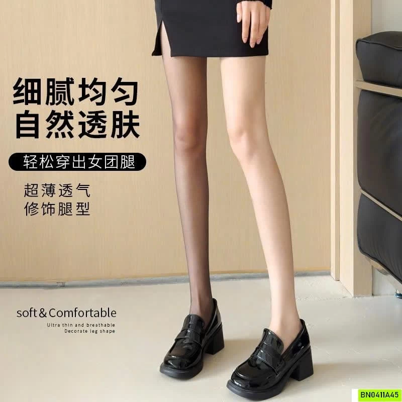 QUẦN TẤT GIẤY TÀNG HÌNH