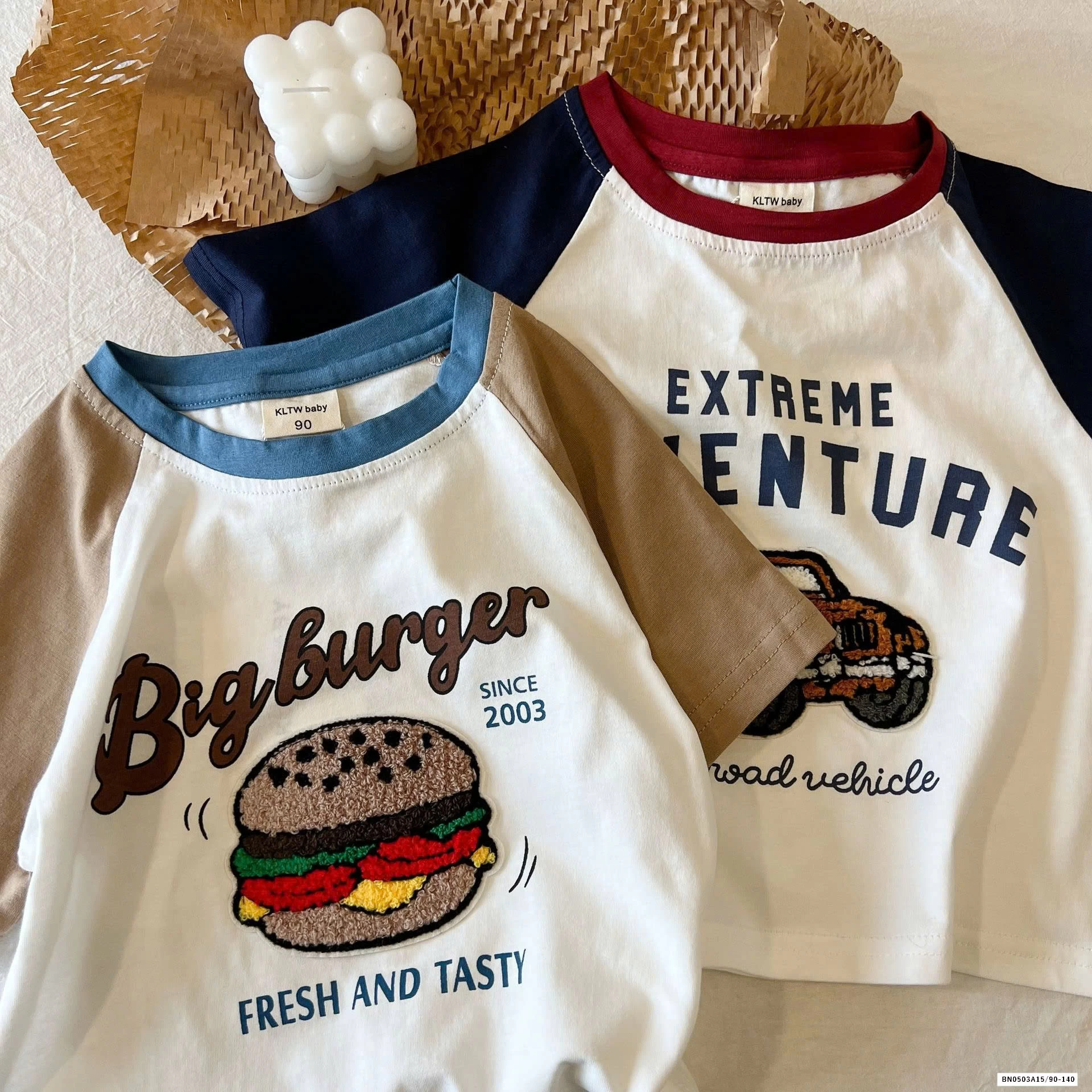 ÁO THUN PHỐI MÀU TAY