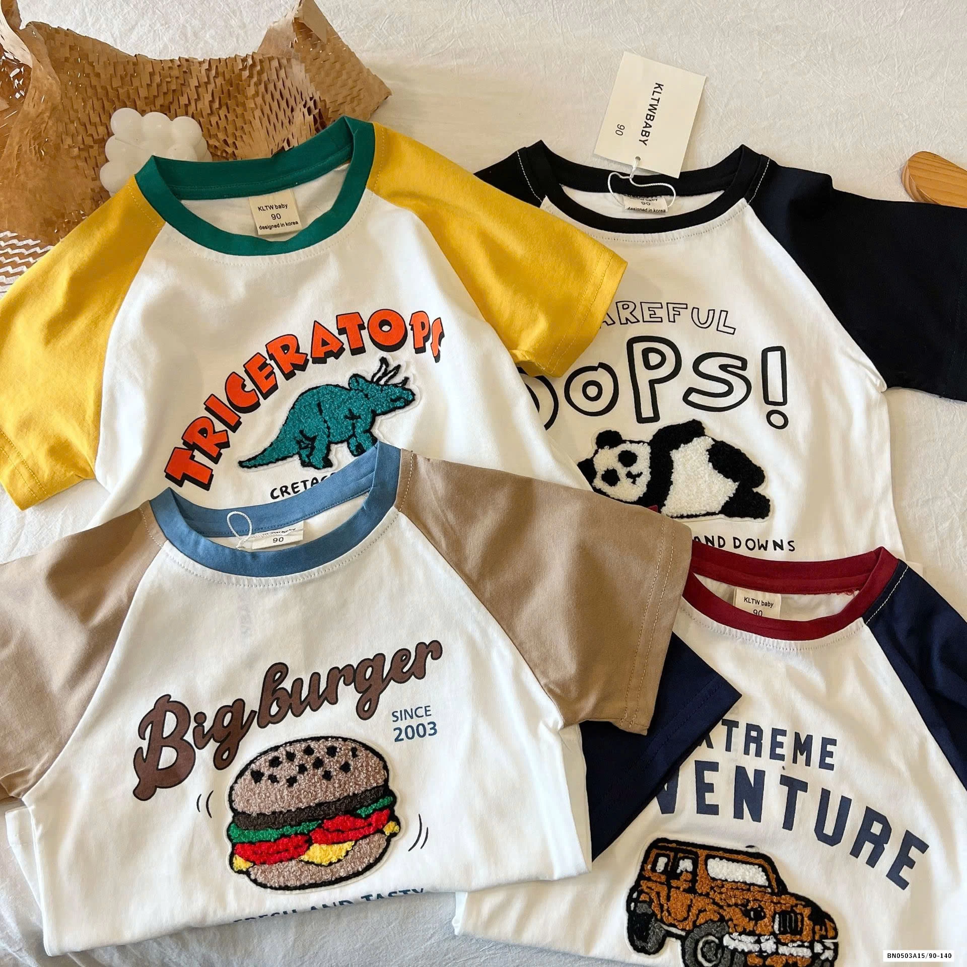 ÁO THUN PHỐI MÀU TAY