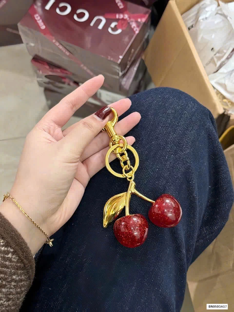 MÓC KHÓA CHERRY