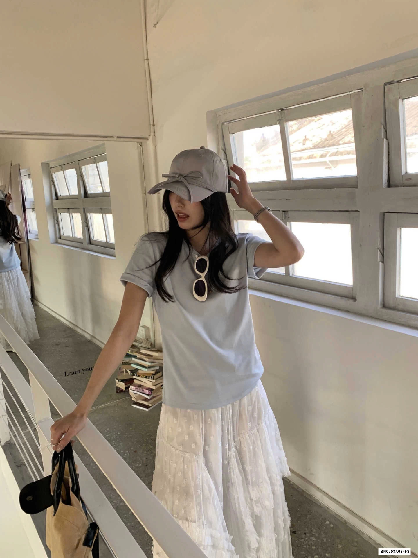 THUN TRƠN CỔ TRÒN BASIC