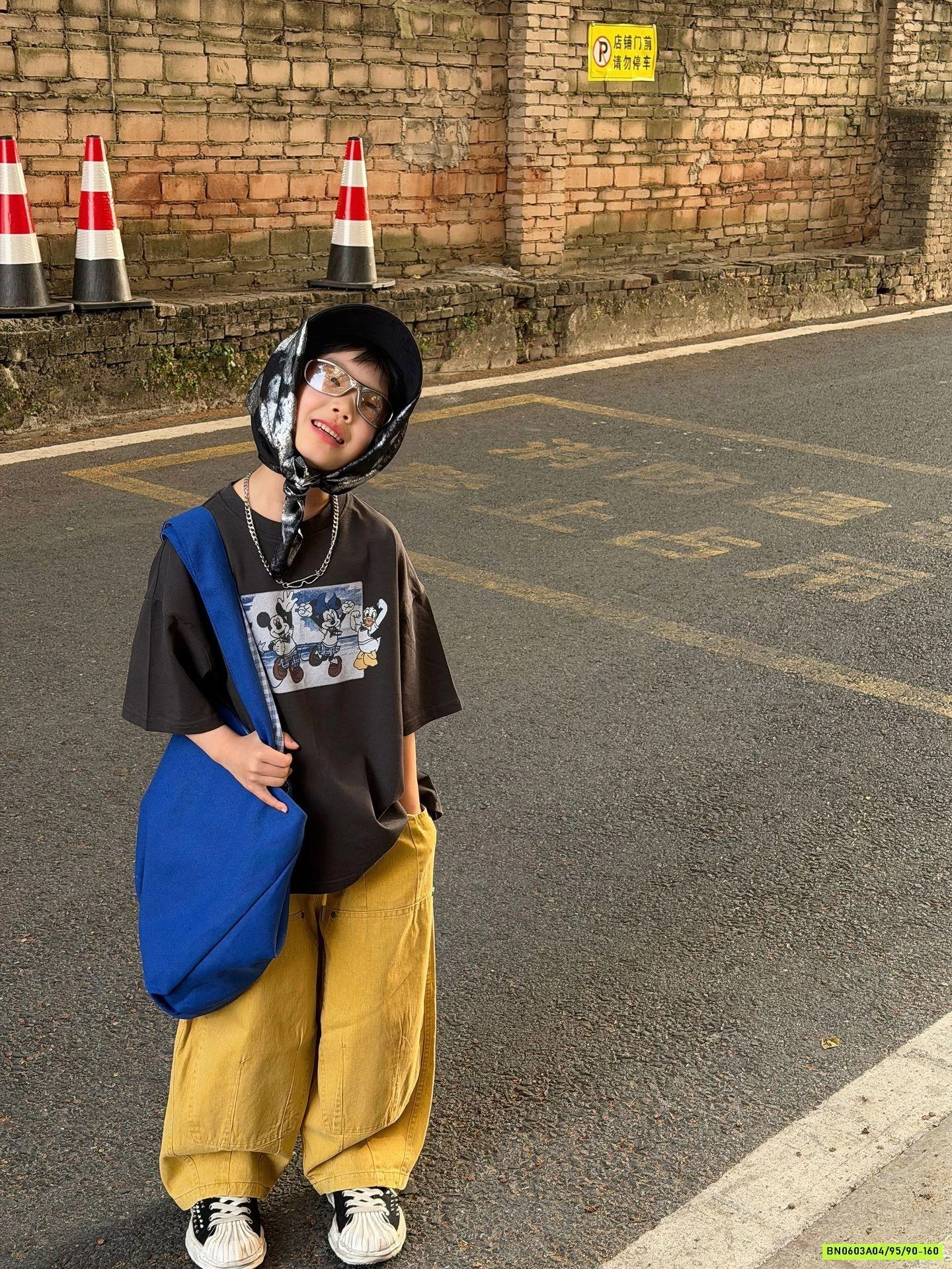 ÁO MICKEY MIX BAGGY VÀNG FANSHU