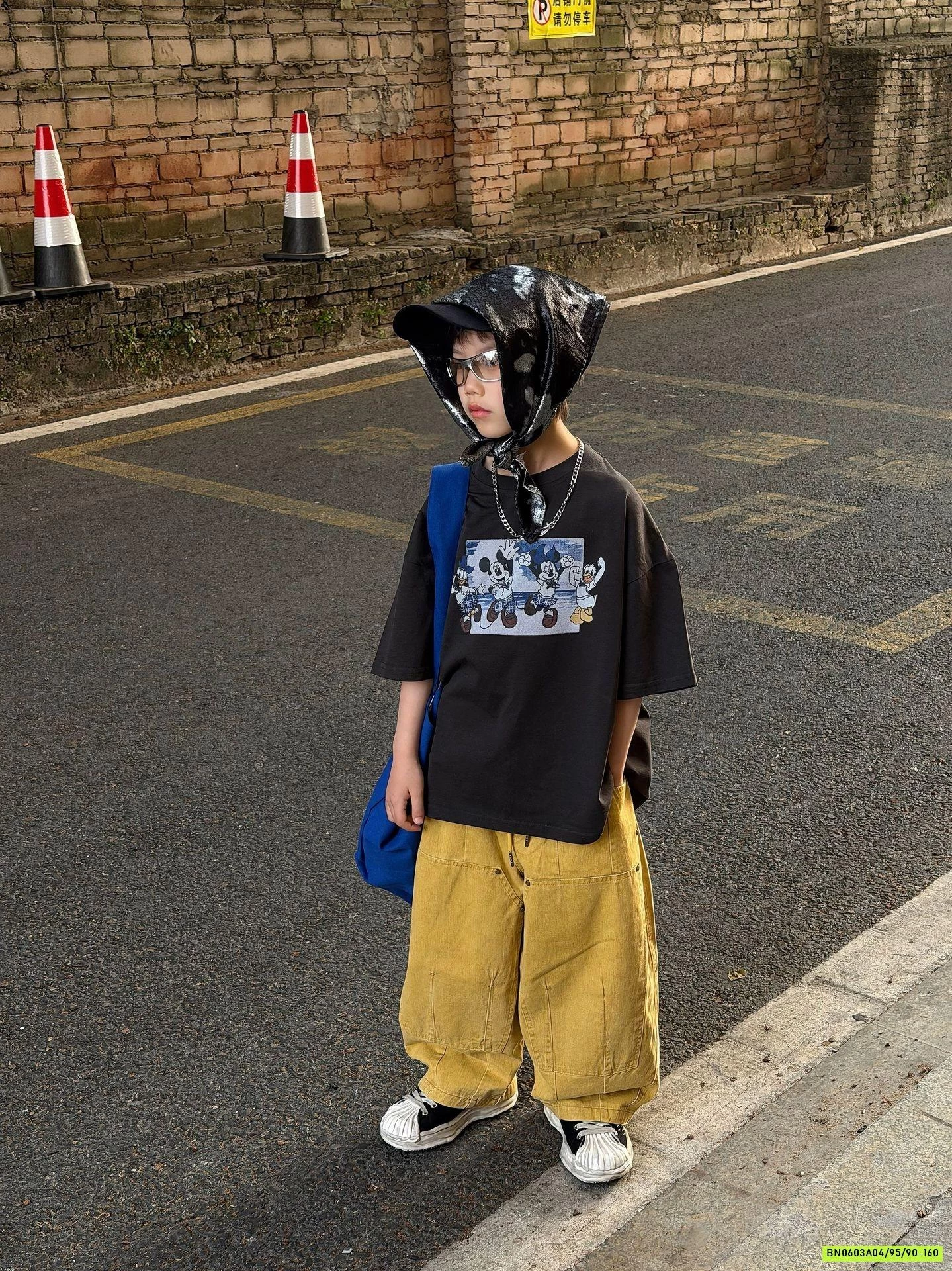 ÁO MICKEY MIX BAGGY VÀNG FANSHU