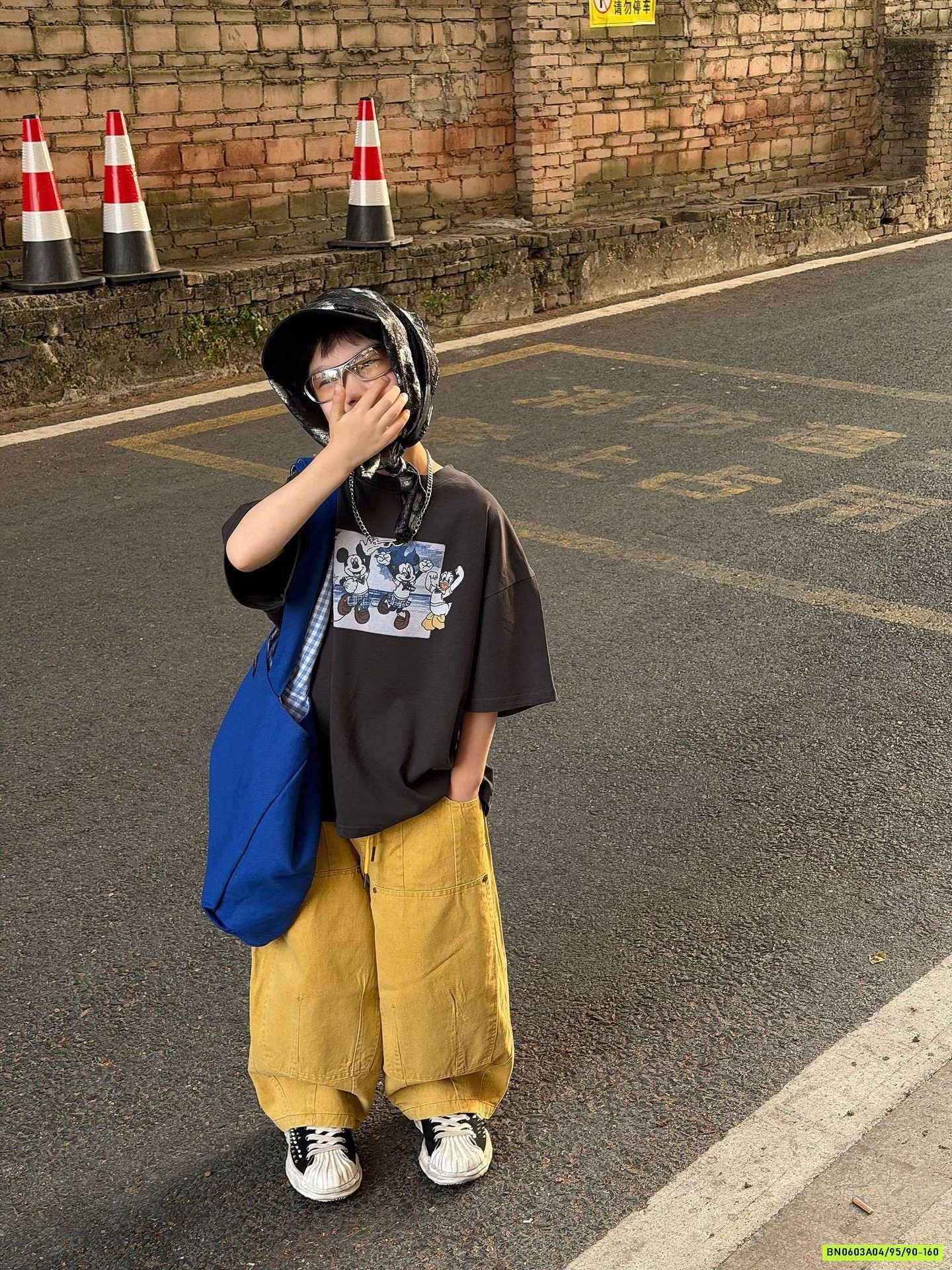 ÁO MICKEY MIX BAGGY VÀNG FANSHU