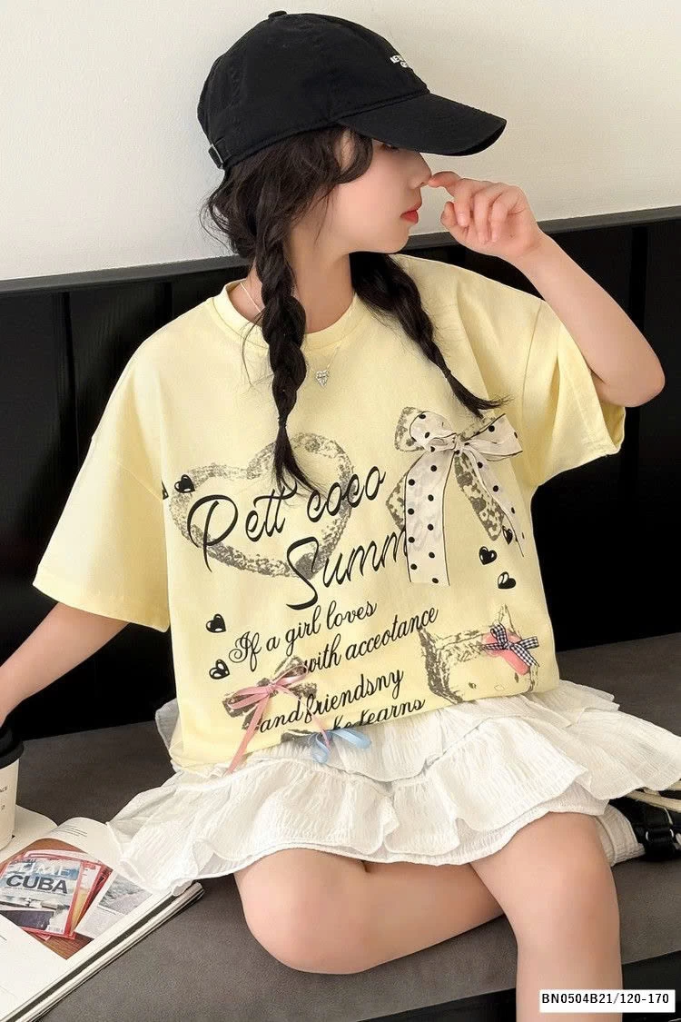 ÁO THUN CHỮ GẮN NƠ MIX CV TRẮNG