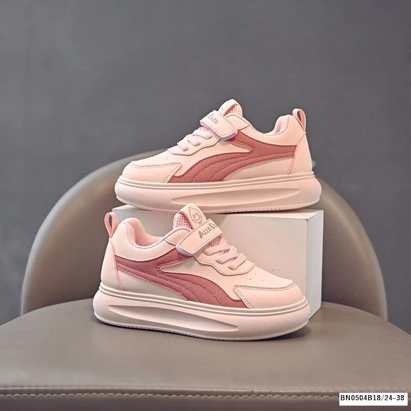 GIÀY  THỂ THAO ĐỘN ĐẾ