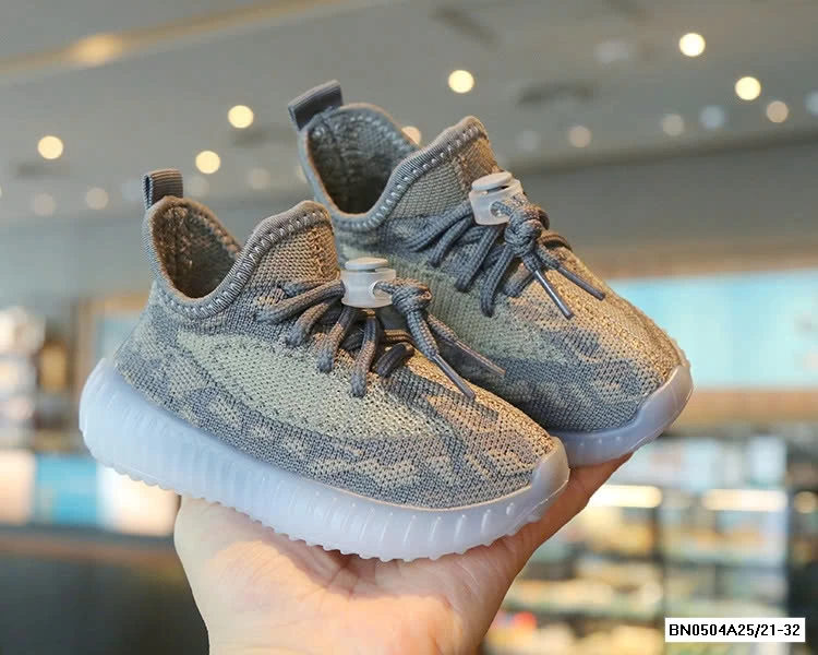 GIÀY CHUN THỂ THAO THOÁNG KHÍ