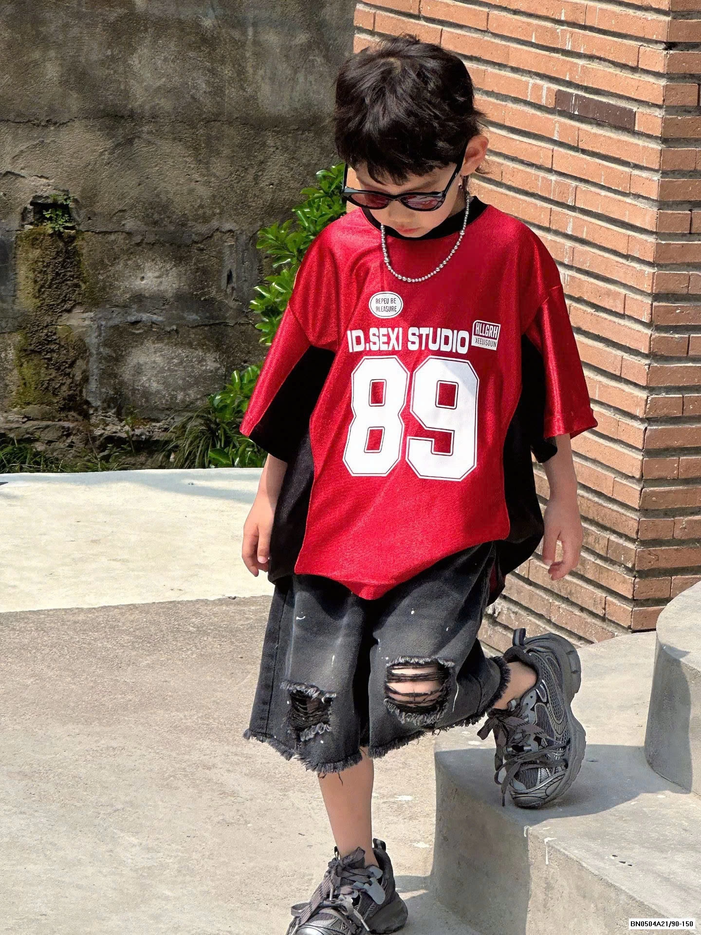 ÁO THỂ THAO SỐ 89