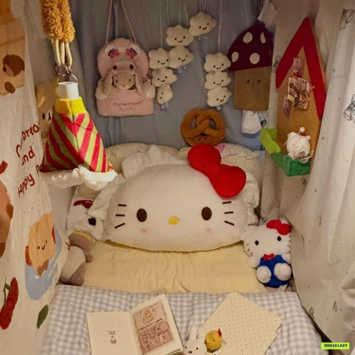 GỐI ĐẦU KITTY DỄ THƯƠNG