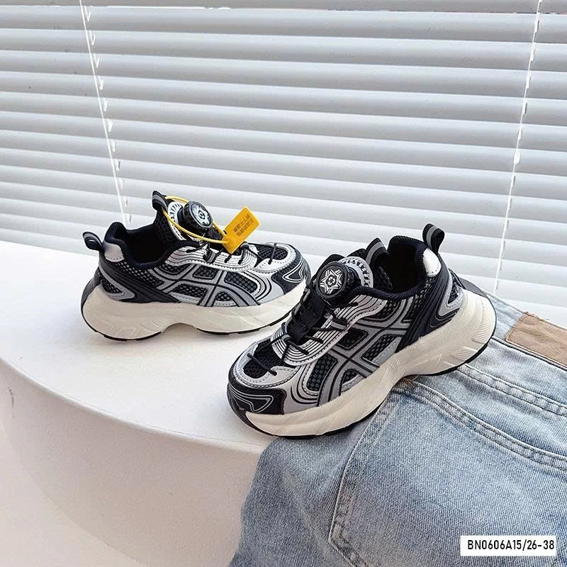 SNEAKER THOÁNG KHÍ SIÊU NHẸ