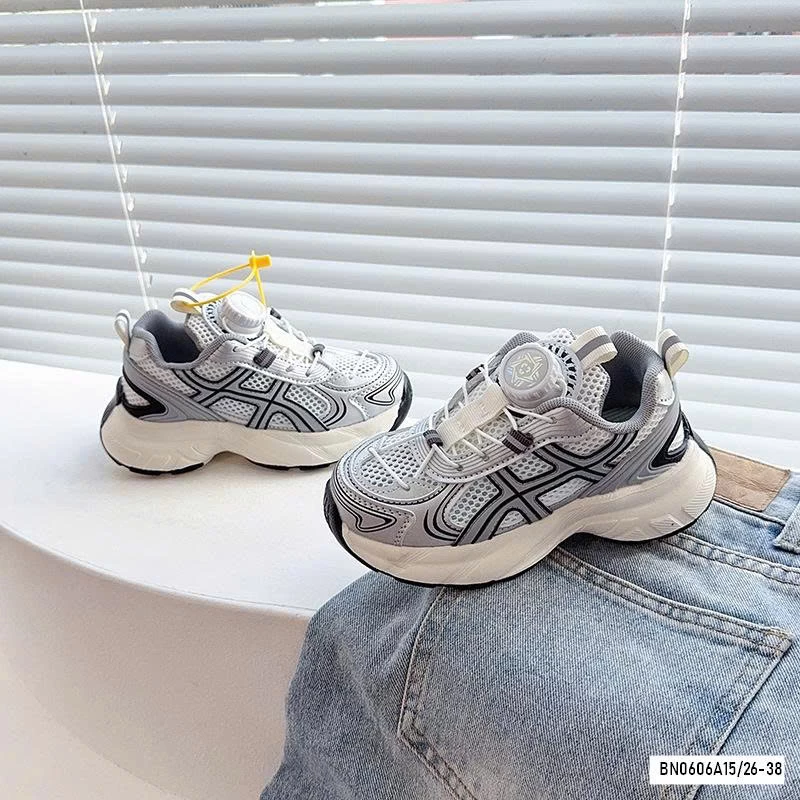 SNEAKER THOÁNG KHÍ SIÊU NHẸ