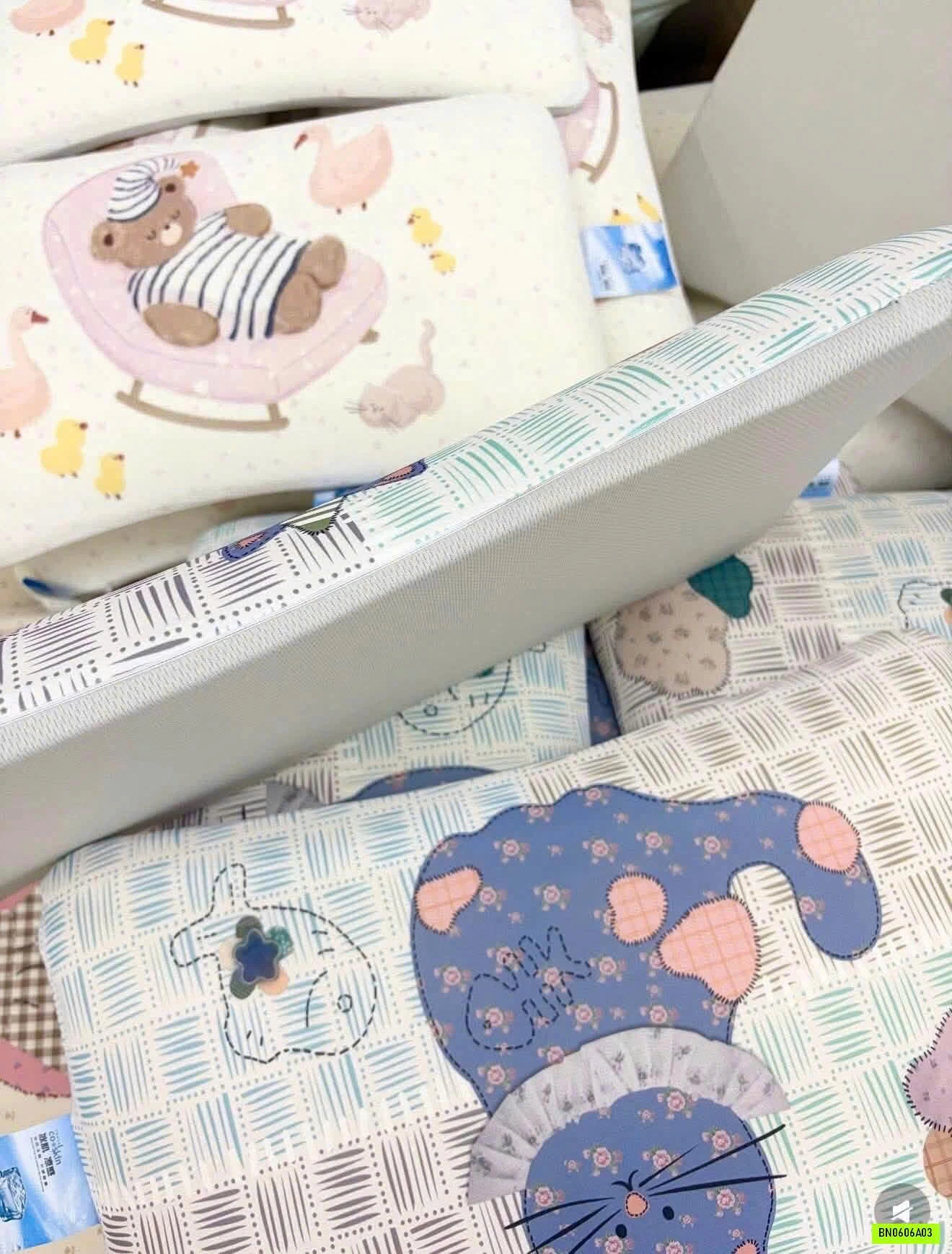 GỐI CAO SU NON BABY LATEX PILLOW