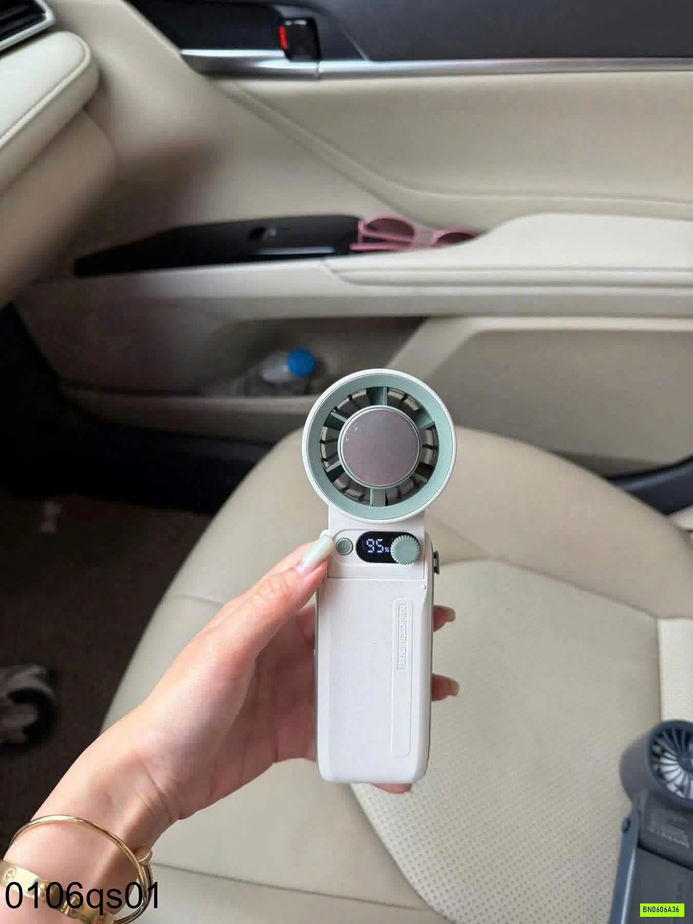 QUẠT MINI CẦM TAY JF168