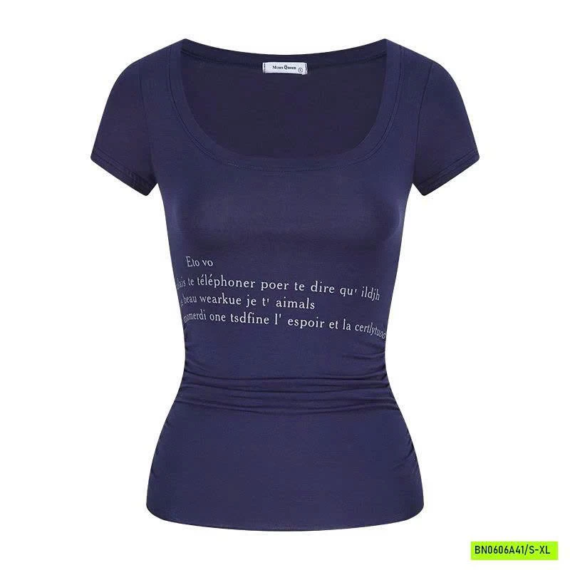 ÁO CỔ U PHỐI CHỮ MOSESQUEEN
