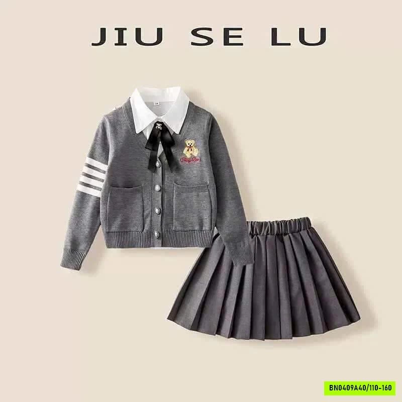 SÉT NỮ SINH 3 CHI TIẾT THÊU GẤU