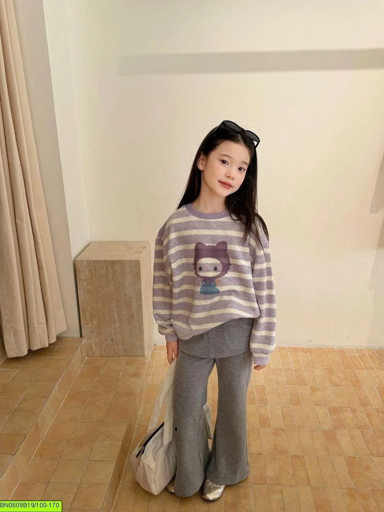 ÁO THUN KUROMI TÍM KẺ NGANG AMBB	26E418