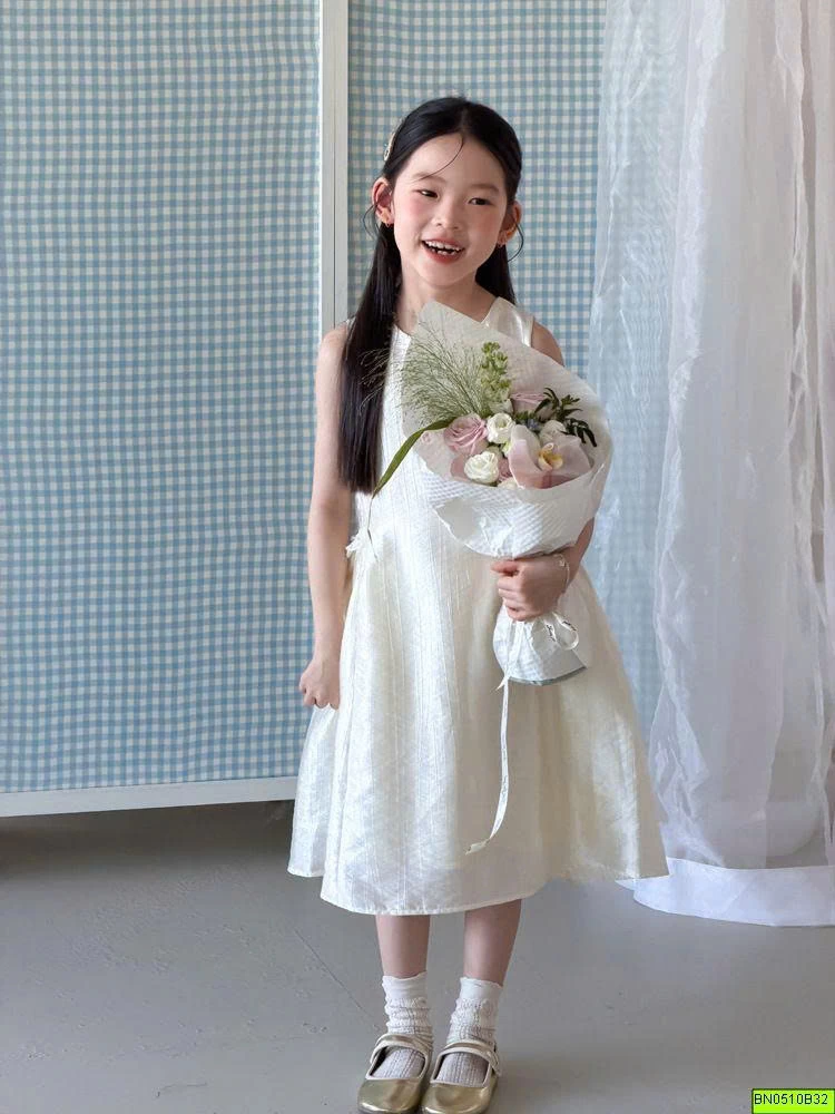 ĐẦM SÁT NÁCH AMBB 26C352