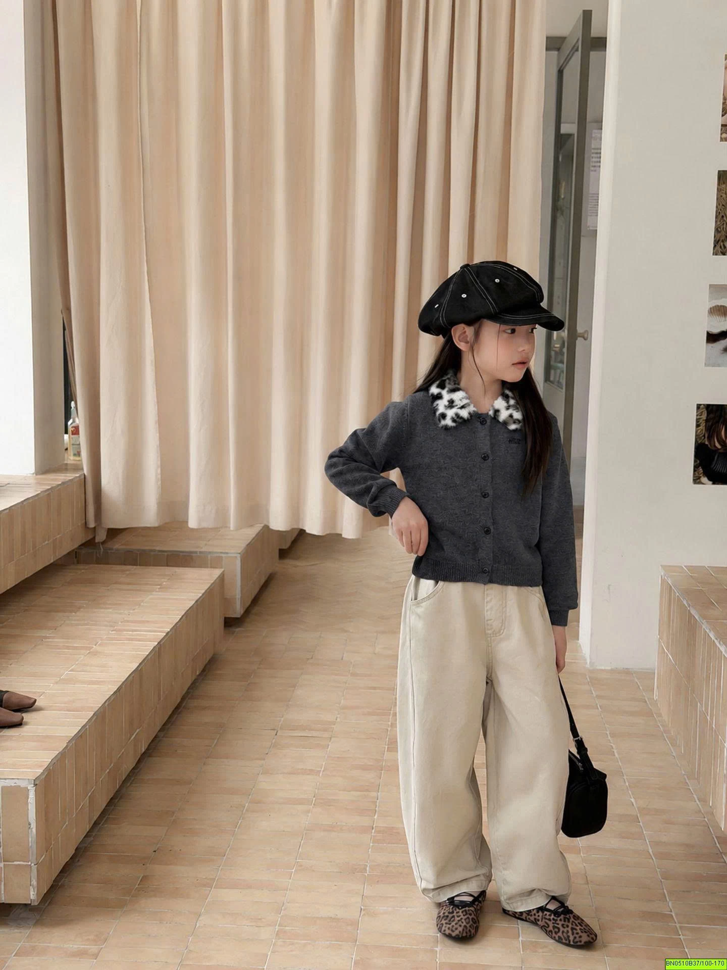 ÁO LEN CỔ LÔNG AMBB