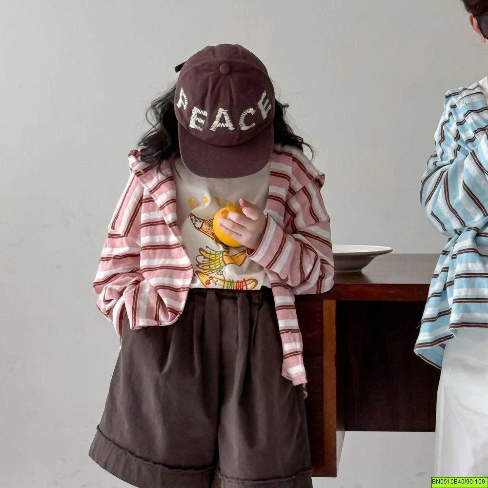 ÁO KHOÁC KẺ NGANG LIỀN MŨ
