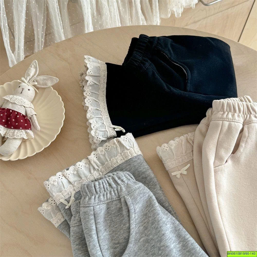 QUẦN LEGGING LOE VIỀN REN