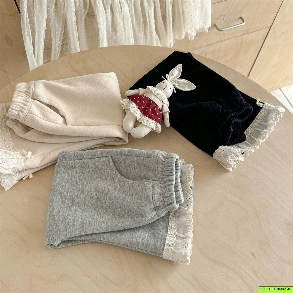 QUẦN LEGGING LOE VIỀN REN