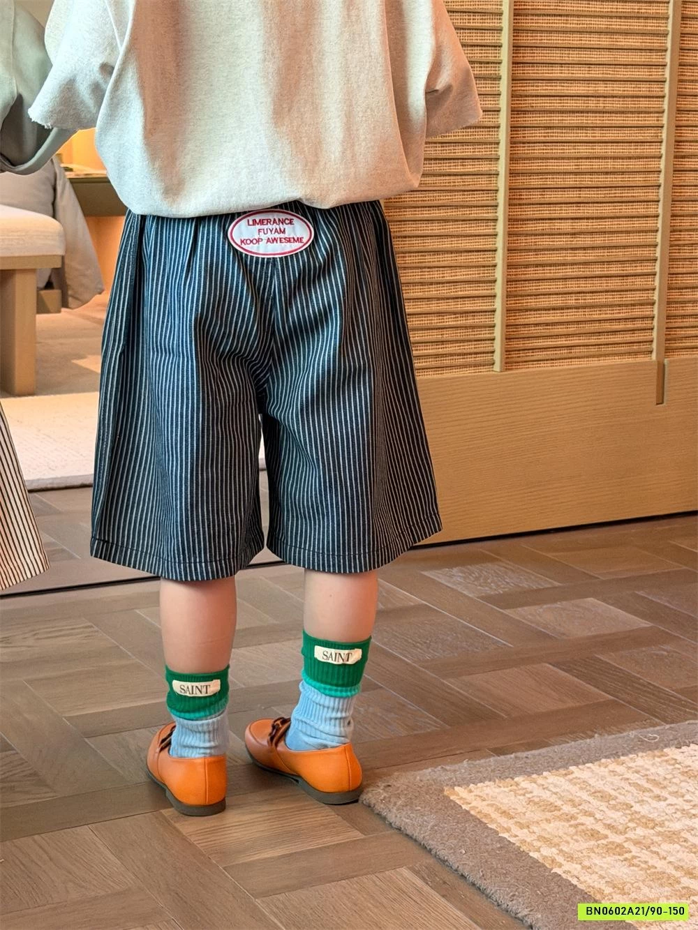 SHORT LỬNG KẺ SỌC PHỐI MÀU TÚI