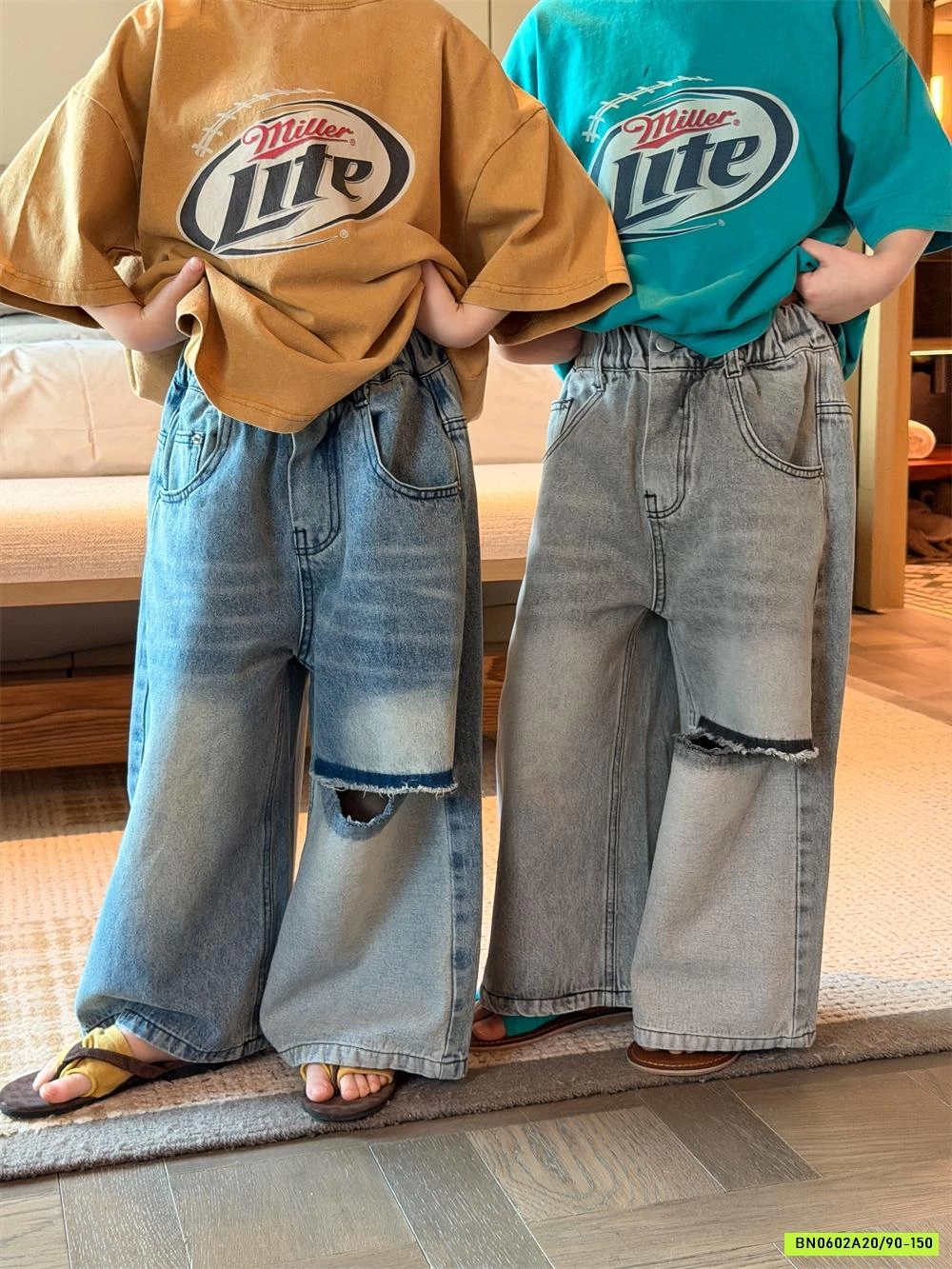 JEANS ỐNG SUÔNG RÁCH GỐI